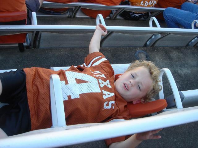 2004/10(Oct)/01(Tailgate-Missouri)/640x480_2004-10-16 17-25-13.JPG